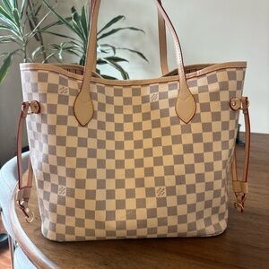 Designer Beige Check Tote Bag - Elegant Everyday Shoulder Bag